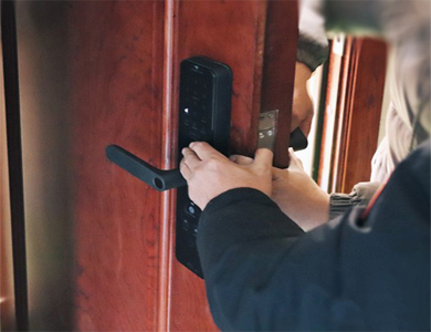 汉台24小时上门开锁公司
